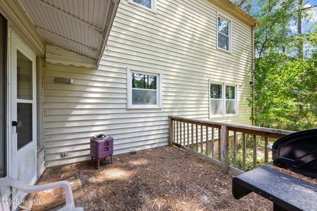 1500 Santa Lucia Road, New Bern, NC 28560