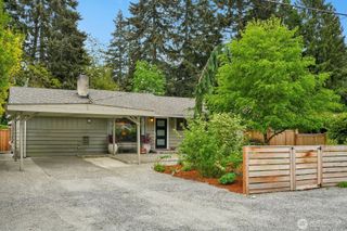 17542 10th Avenue NE, Shoreline, WA 98155