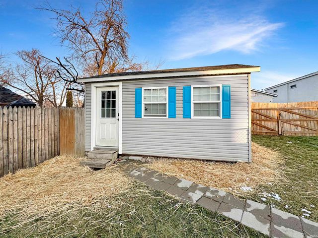 13226 Indiana Street, Grabill, IN 46741