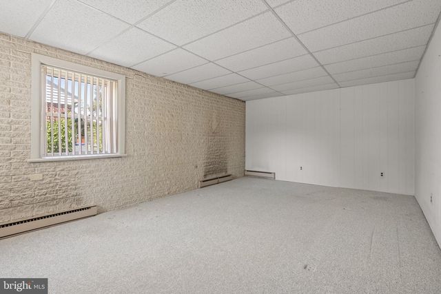 2215 DIXIE DR, York, PA 17402