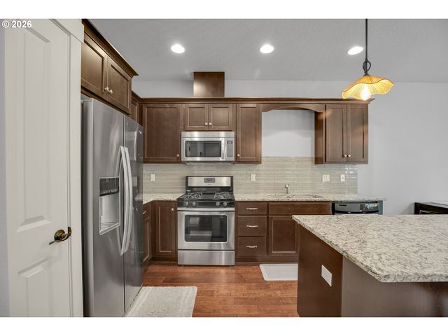 11279 Se FALCO St, Happy Valley, OR 97086