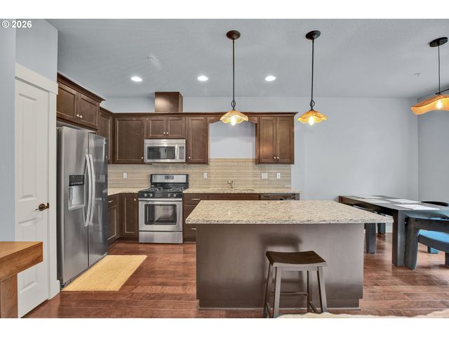 11279 Se FALCO St, Happy Valley, OR 97086