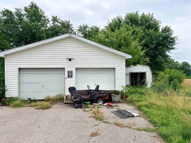 3801 Anderson Road, Wadesville, IN 47638