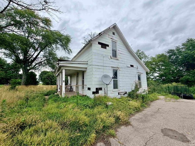3801 Anderson Road, Wadesville, IN 47638
