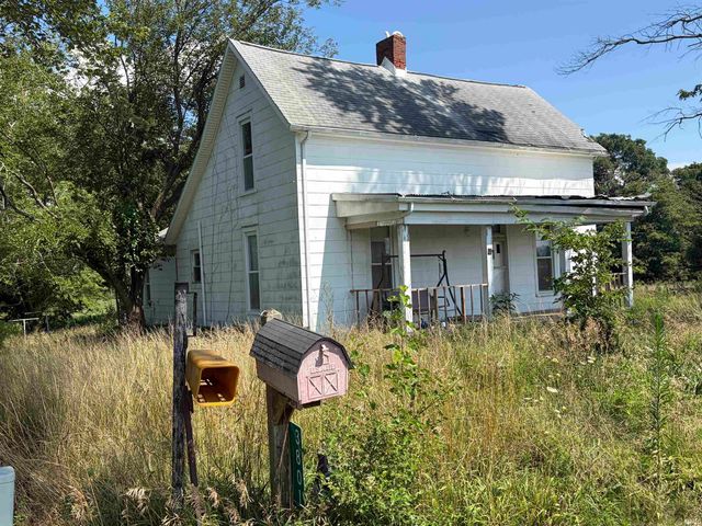 3801 Anderson Road, Wadesville, IN 47638