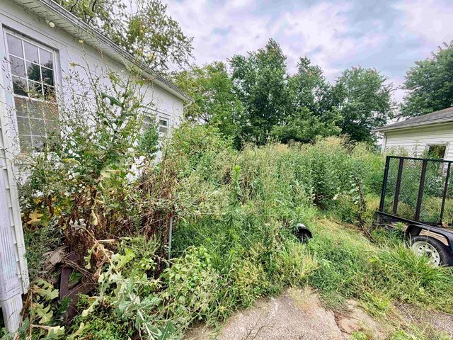 3801 Anderson Road, Wadesville, IN 47638