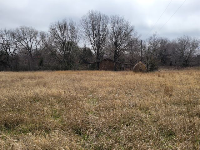 2232 County Road 415, Coyote Flats, TX 76031
