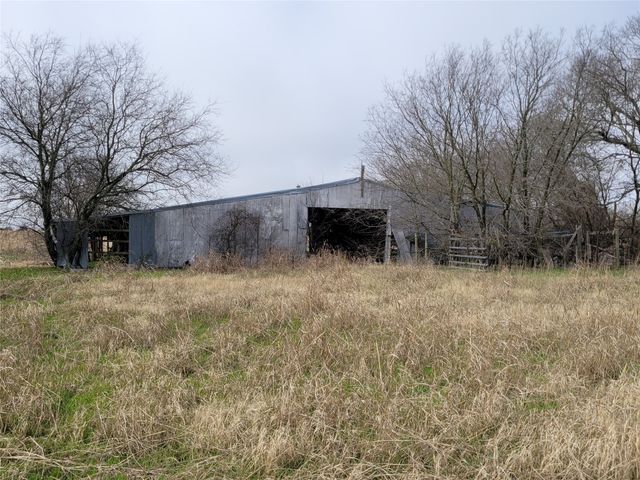 2232 County Road 415, Coyote Flats, TX 76031