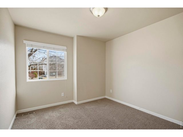 2255 Sopris Cir, Loveland, CO 80537