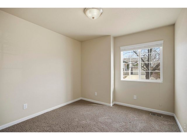 2255 Sopris Cir, Loveland, CO 80537