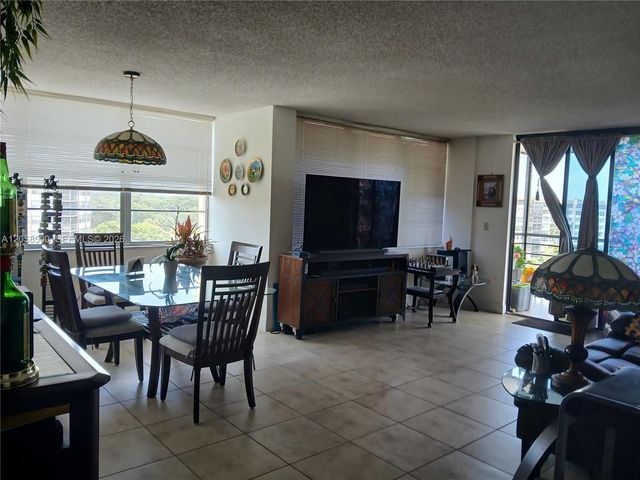 1100 Saint Charles Place 712, Pembroke Pines, FL 33026