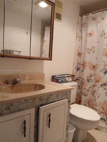 1100 Saint Charles Place 712, Pembroke Pines, FL 33026