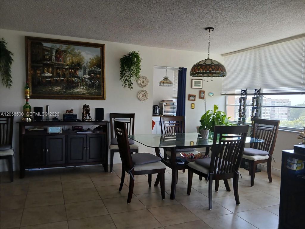 1100 Saint Charles Place 712, Pembroke Pines, FL 33026