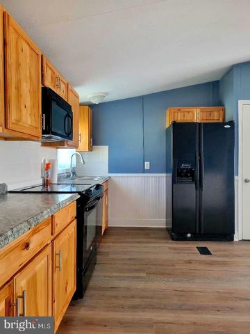 287 ROYAL CREST DRIVE, Martinsburg, WV 25401