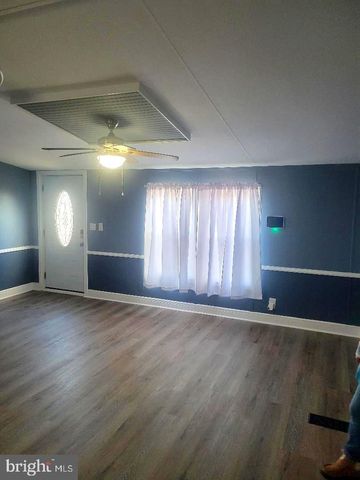 287 ROYAL CREST DRIVE, Martinsburg, WV 25401