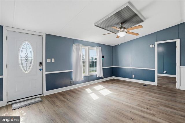 287 ROYAL CREST DRIVE, Martinsburg, WV 25401