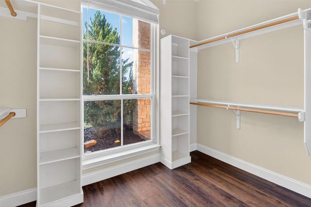 1007 Bentwater Parkway, Granbury, TX 76049