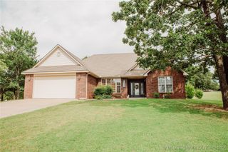 2445 Avalon, Eufaula, OK 74432