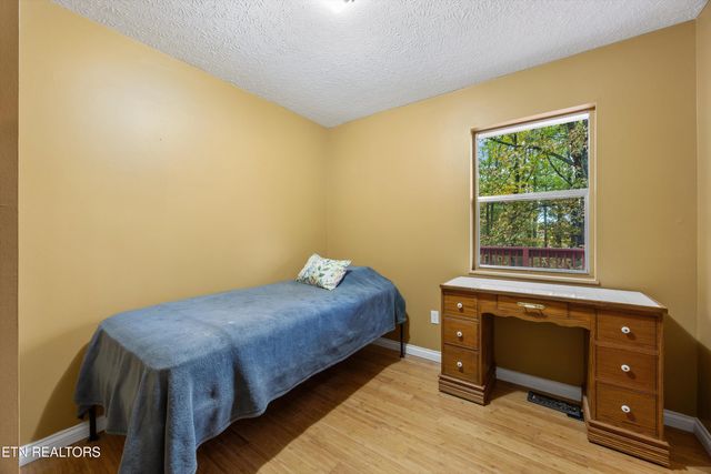 5116 Fort Sumter Rd, Knoxville, TN 37938