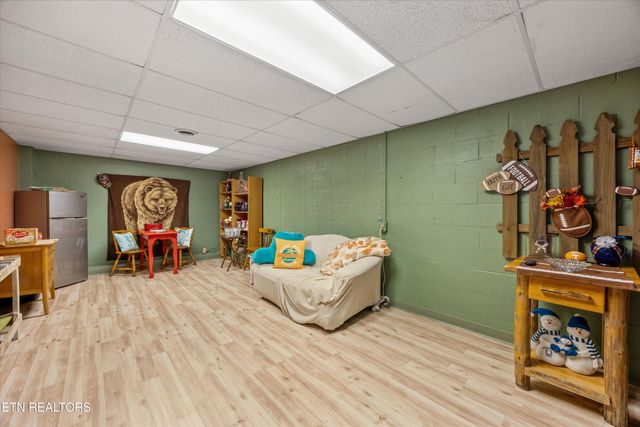 5116 Fort Sumter Rd, Knoxville, TN 37938