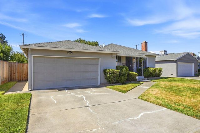 5900 17th Ave, Sacramento, CA 95820