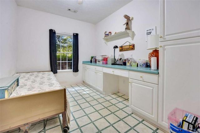190 Oak Hill Circle, Covington, GA 30016