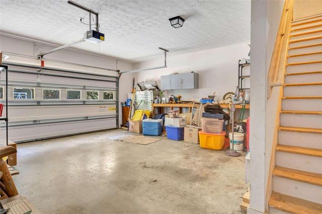 190 Oak Hill Circle, Covington, GA 30016