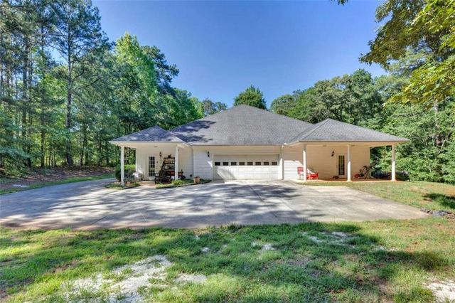 190 Oak Hill Circle, Covington, GA 30016