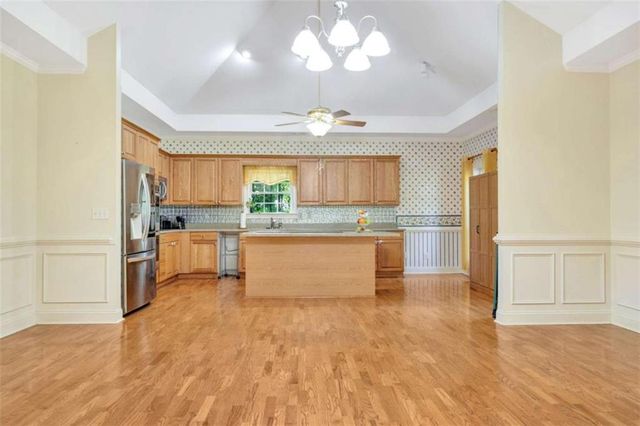 190 Oak Hill Circle, Covington, GA 30016