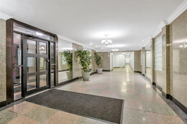 83-75 Woodhaven Boulevard 6U, Woodhaven, NY 11421