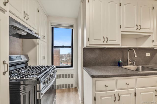 83-75 Woodhaven Boulevard 6U, Woodhaven, NY 11421