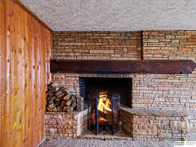 9660 N 29th Street, Omaha, NE 68112