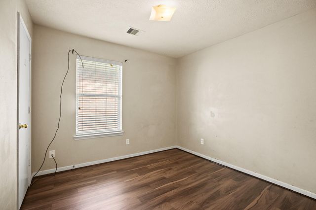 5247 Panay Park Drive, Houston, TX 77048