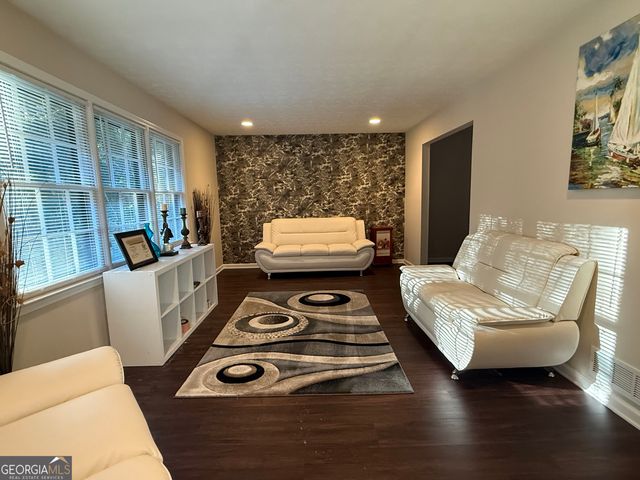 10376 Fitzgerald Road, Jonesboro, GA 30238