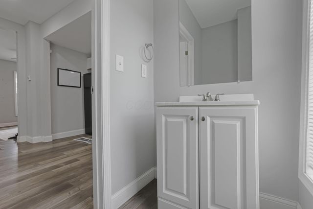 935 Ellsworth Avenue, Columbus, OH 43206