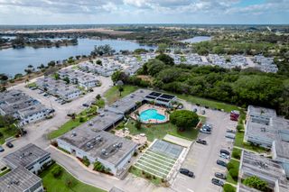 2840 Lake Osborne Drive 111, Lake Worth Beach, FL 33461