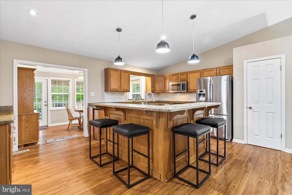 Image 11 of property listing at 19723 MARIGOLD, Hagerstown, MD 21742