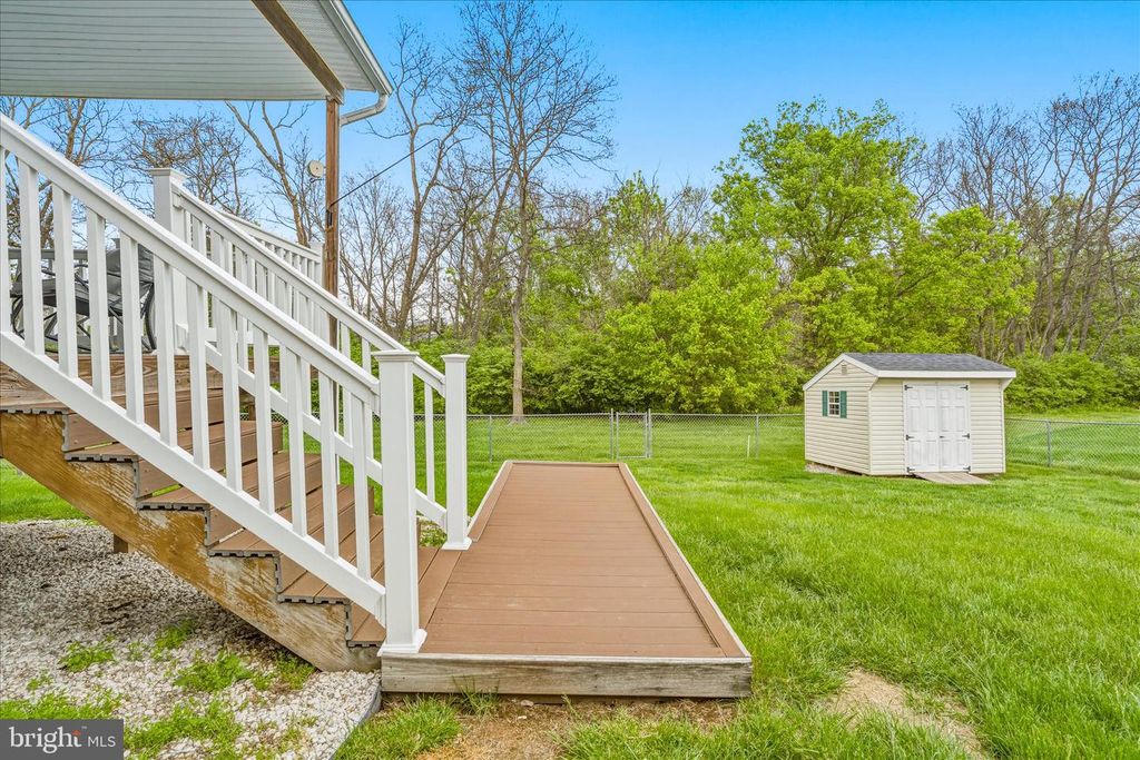 Image 42 of property listing at 19723 MARIGOLD, Hagerstown, MD 21742