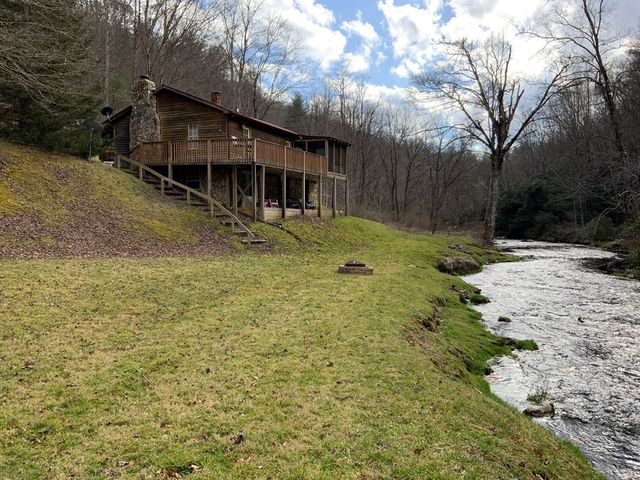 21027 Wayah Road, Topton, NC 28781