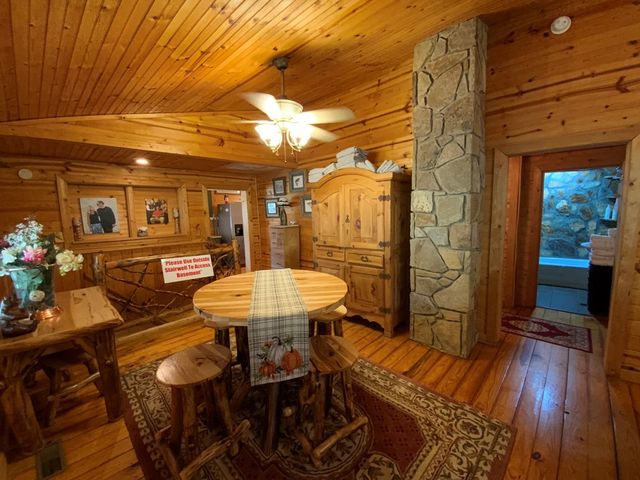 21027 Wayah Road, Topton, NC 28781