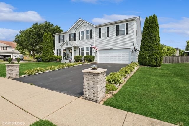 2930 Plumrose Lane, Mchenry, IL 60050