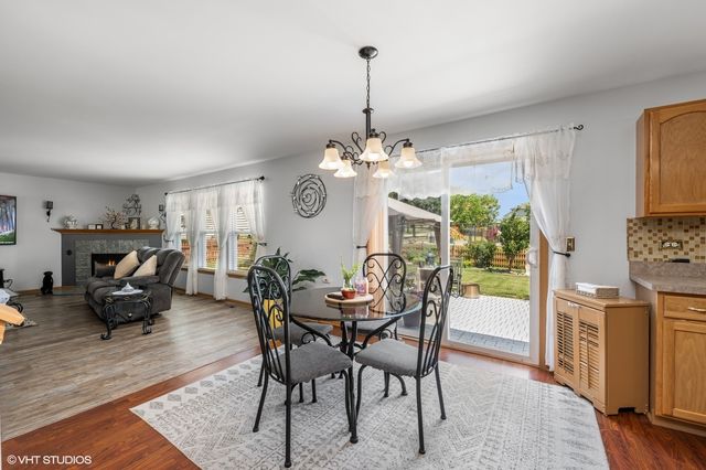 2930 Plumrose Lane, Mchenry, IL 60050