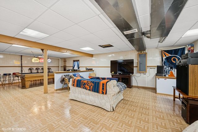 2930 Plumrose Lane, Mchenry, IL 60050