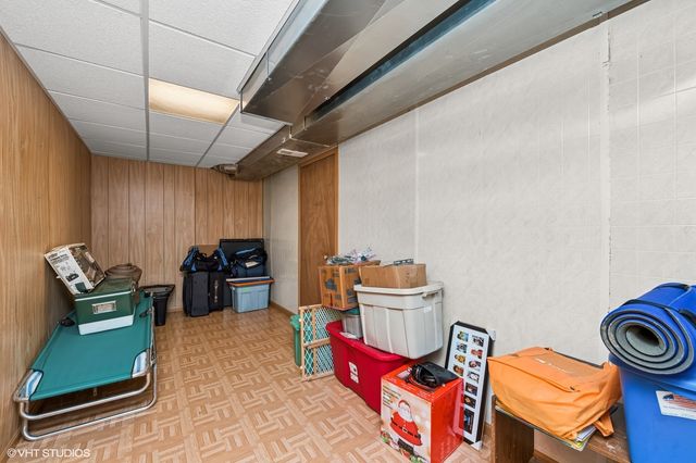 2930 Plumrose Lane, Mchenry, IL 60050