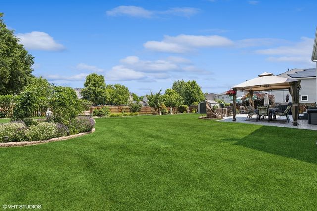 2930 Plumrose Lane, Mchenry, IL 60050