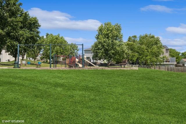 2930 Plumrose Lane, Mchenry, IL 60050