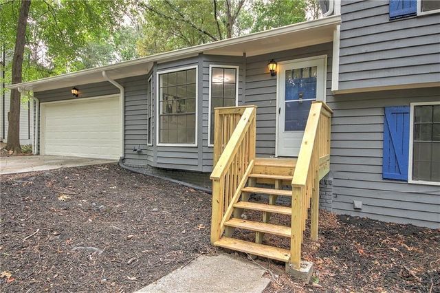 3267 Aspen Circle, Snellville, GA 30078