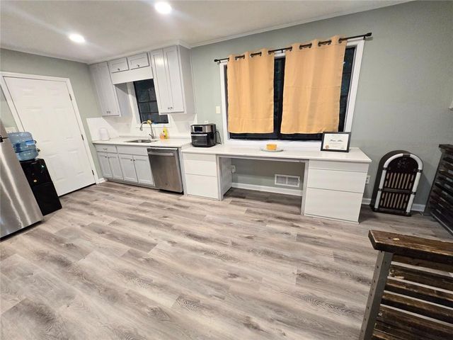 3267 Aspen Circle, Snellville, GA 30078
