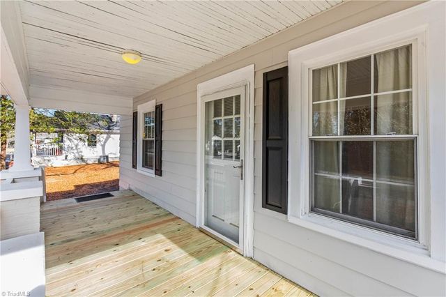 2619 Pinecroft Road, Greensboro, NC 27407