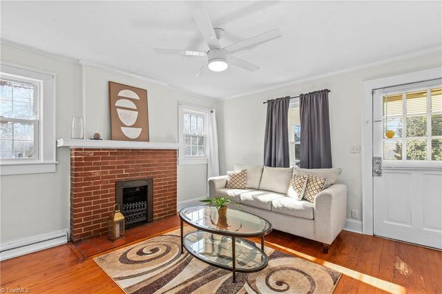 2619 Pinecroft Road, Greensboro, NC 27407